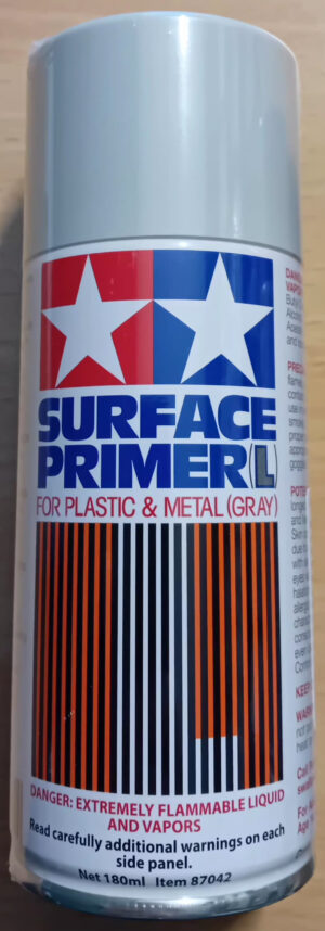 Tamiya SPRAY 180ML SURFACE PRIMER "GRAY" for Plastic and Metal - PRIMER SPRAY 180ML "GRIGIO" per Plastica e Metallo