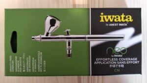 Iwata NEO HP-CN 0.3 Gravity Feed Double-Action + 9ml/2ml cups